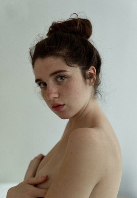 Alice Venters onlyfans nudes leaks