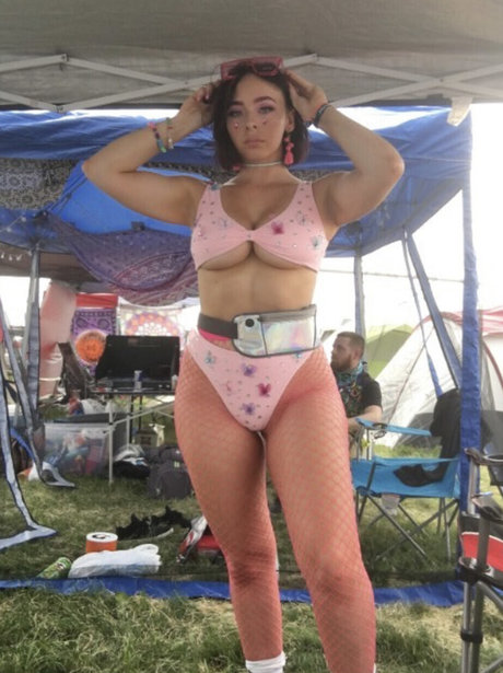 PeachsnBean onlyfans naked