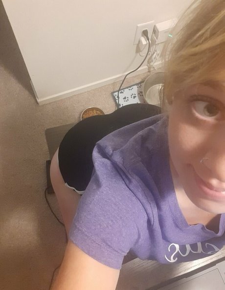 snowcakesxo onlyfans content leaked