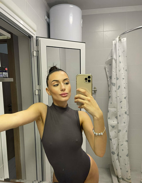 kristylina onlyfans sextape