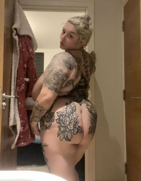 Katiesummer222 onlyfans content leaked