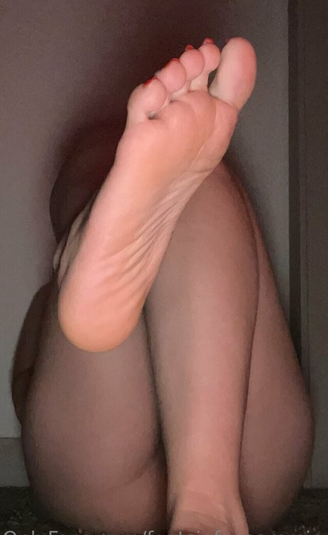footsiefunsammie nude onlyfans