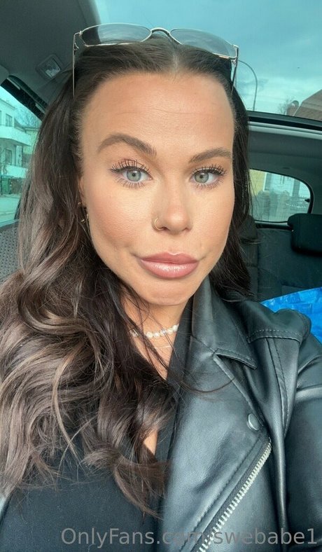 SweBabe1 onlyfans leaks.
