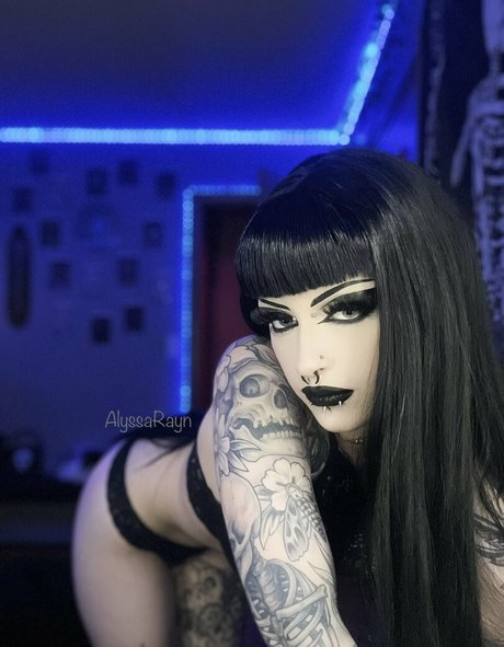 Alyssa Rayn sexy onlyfans