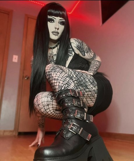 Alyssa Rayn onlyfans sextape leak