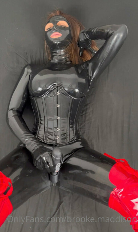 maddisontriplem nsfw onlyfans