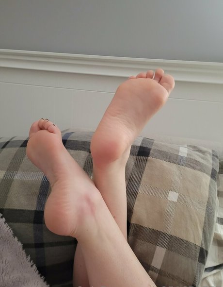 juiletssecret onlyfans model photo