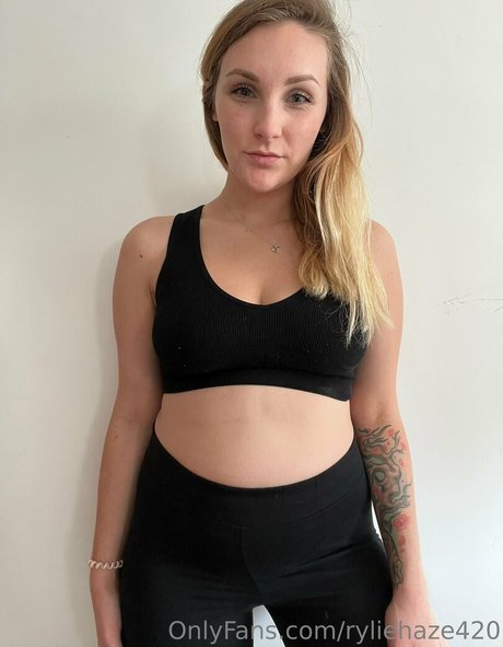 ryliehazefeedee onlyfans leaked sex