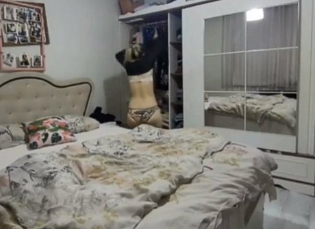 wet onlyfans sexy plate