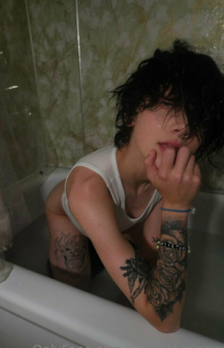 seriouslyzippy onlyfans sex leaks