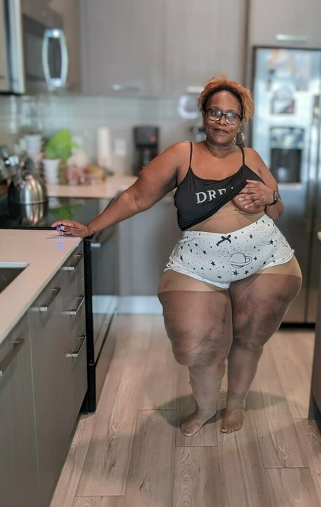 ms thickerthan onlyfans tits