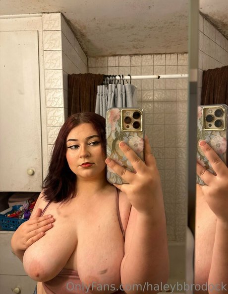 haleybbrodock onlyfans porn leaked