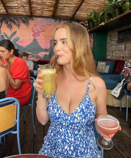 Aluca Jones only fans nude leaks