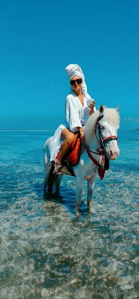 tasechka onlyfans striptease