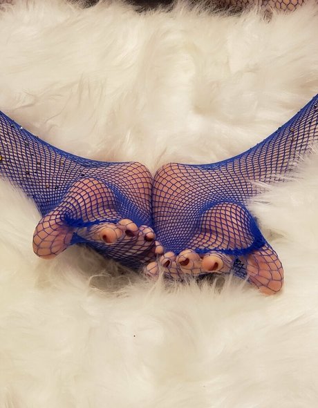 harleyandivysfeet onlyfans naked