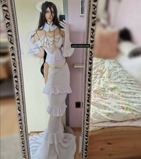 Julia Holzmuller  picture