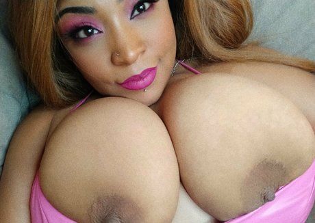 kurvykary leak onlyfans nude