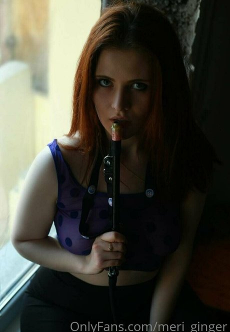 meri ginger nude only fans leaks