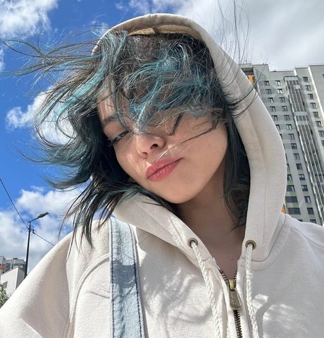 Lily Ewing  portrait