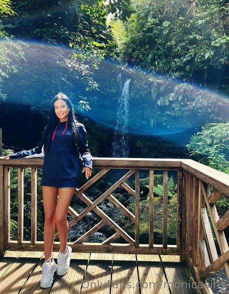 monicasins nude porn onlyfans