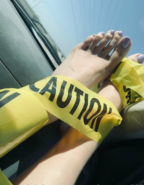 sweetfeettreats727 only fans naked