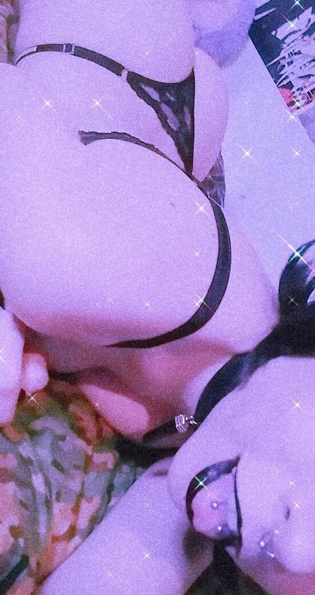 nana p3trova onlyfans leaks