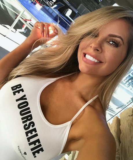 Kayla Collins onlyfans leakd