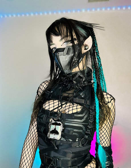 cyberfaee nude on onlyfans