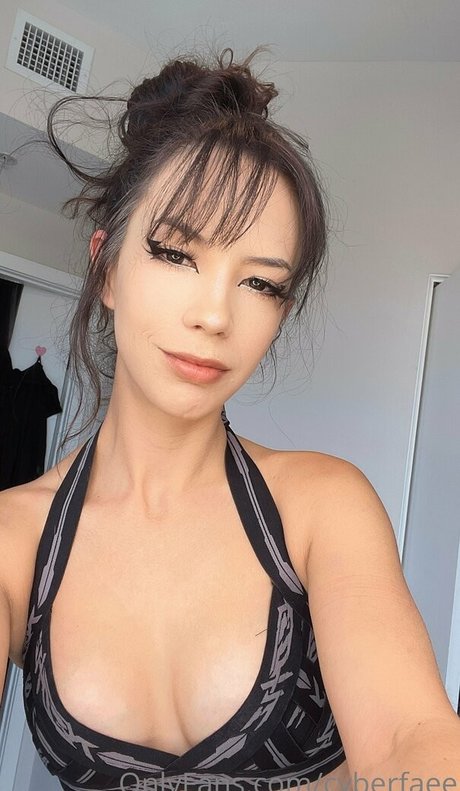 cyberfaee onlyfans boobs