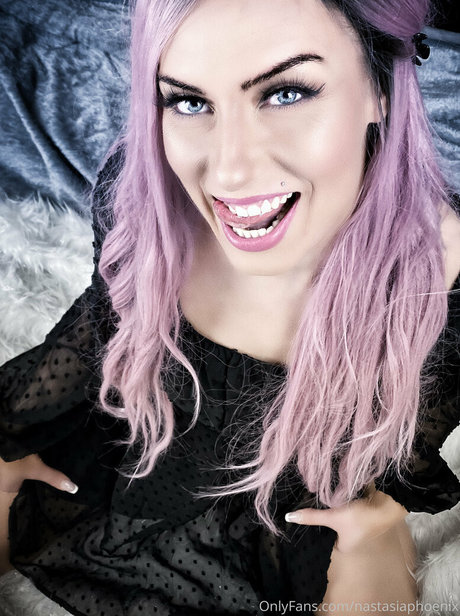 nastasiaphoenix onlyfans sex leaks