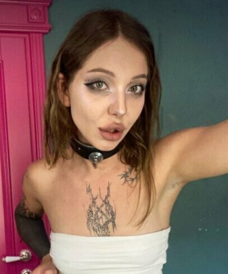 mariarutman onlyfans leaked tits