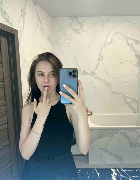 lanaannx onlyfans naked leak