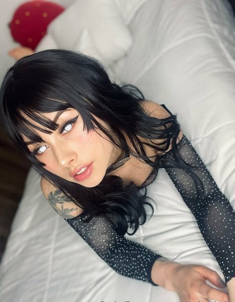 itspixie onlyfans nude content