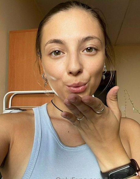 extreme squirt onlyfans hot sexy exposure