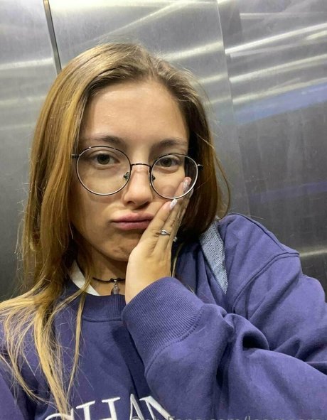 leamoore onlyfans porn free