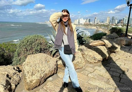 leamoore sextape onlyfans