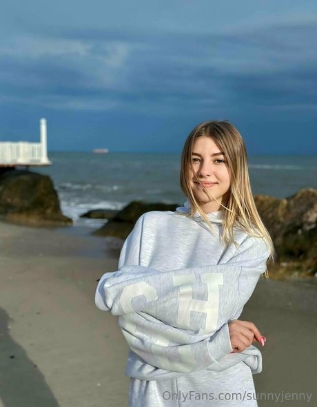 sunnyjenny onlyfans leaked pictures