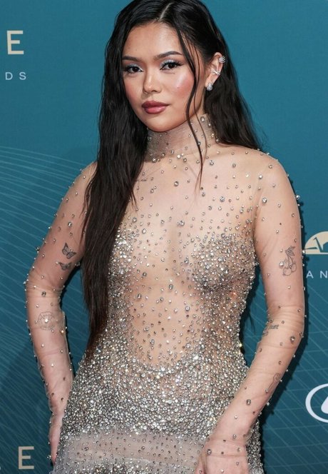 Lisa Yamada onlyfans desnuda