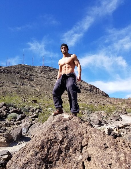 mialelanixxx onlyfans explicit content