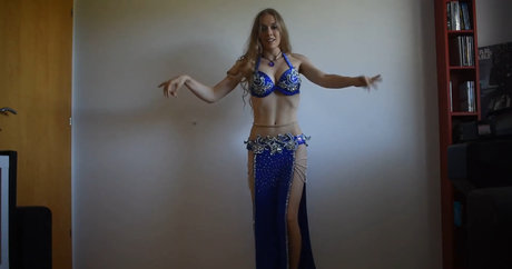 Belly Dancer Lisa nude only fans