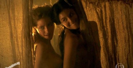 Yanna Lavigne nude leak onlyfans