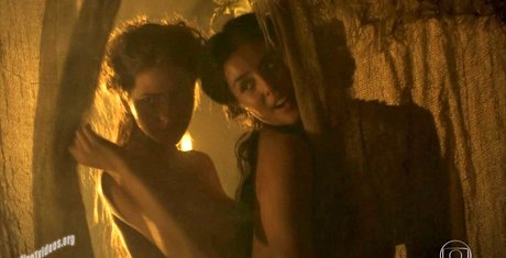 Yanna Lavigne nude leak onlyfans