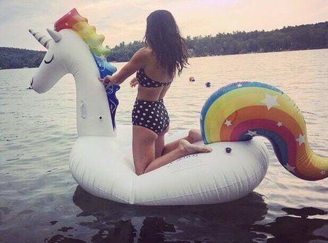 Alyssa Limperis onlyfans porno