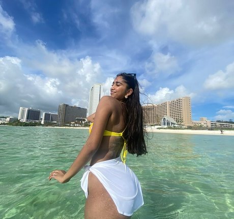 ritishaaaaaaaaaa onlyfans nude