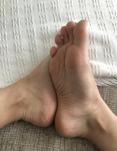 perfectteenfeet Profile image