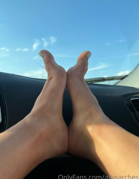 allysarches only fans nudes