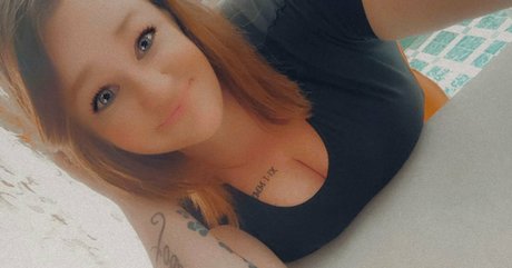 lacelace08 leaked onlyfans sextape