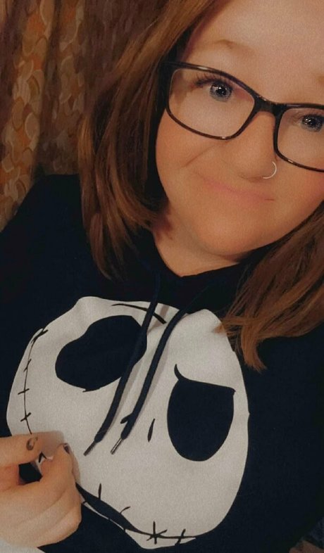 lacelace08 onlyfans naked