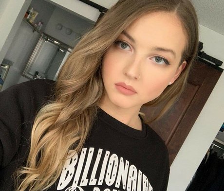 Maya V Henry free onlyfans