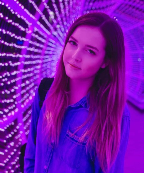 Maya V Henry onlyfans explicit content